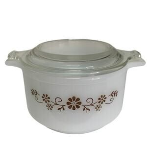 Vintage Dynaware Pyr-O-Rey Milk Glass 12oz Casserole with Pyrex Lid